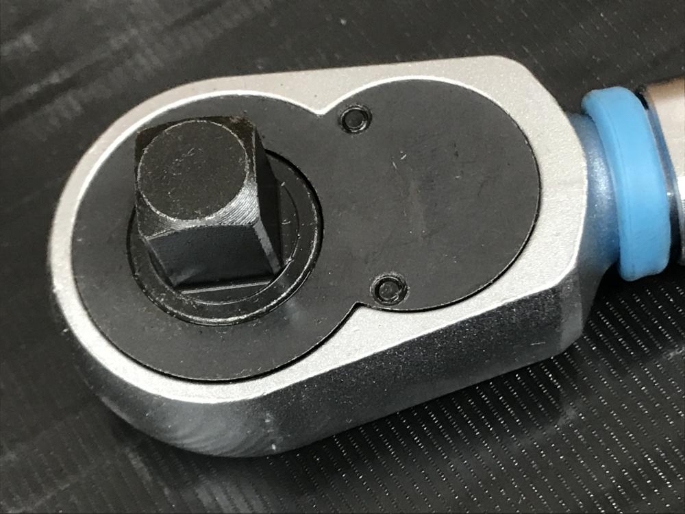 HAZET トルクレンチ 5122-3CT 40-200Nm ※ケース破損の中古 未 HAZET トルクレンチ 5122-3CT 40-200Nm ※ケース破損の中古 未