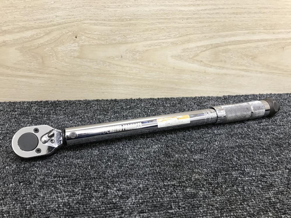 アストロプロダクツ プリセット型トルクレンチ 3/8(9.5mm) AP010736の中古 中古B使用感あり 《大阪・堺》中古工具販売の専門店│  ツールオフ堺店 ｜中古工具販売のツールオフ