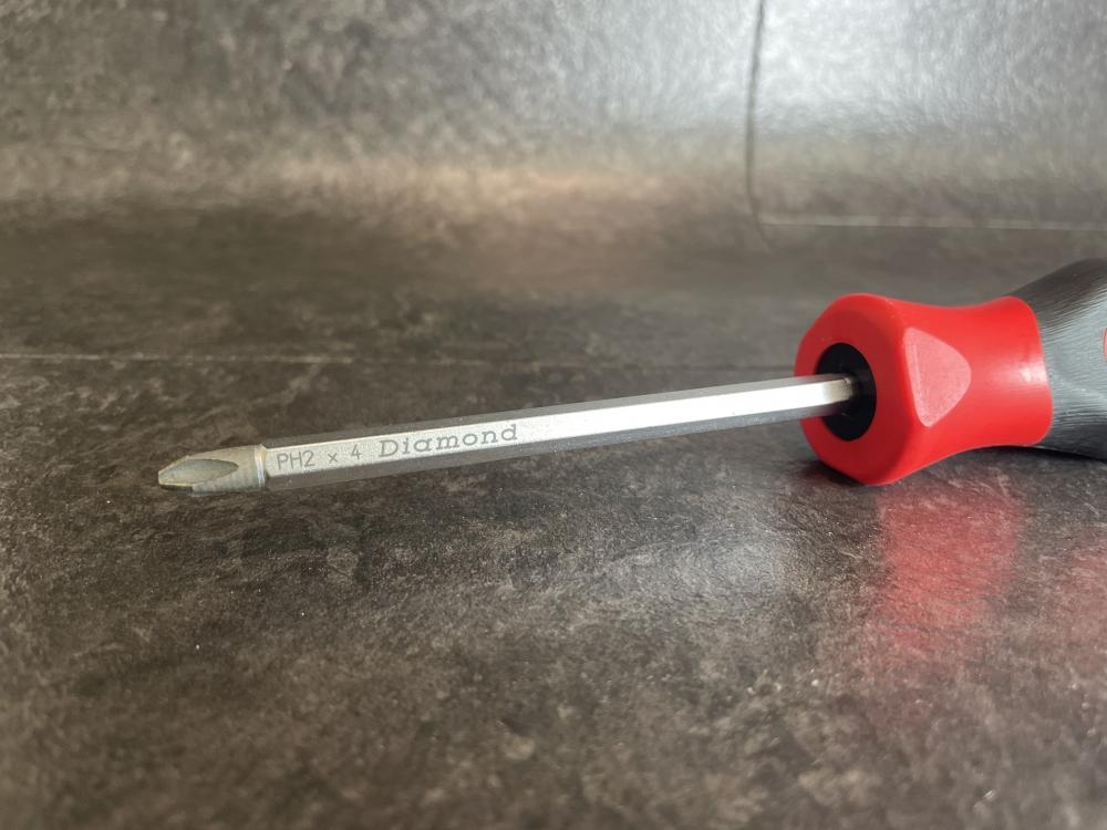 【中古】 Snap-on スナップオン　ドライバー4本（プラス2本、マイナス2本）　SGDP42IRB/SGDP31IRB/SGD4B/SGD2Bハンズクラフト熊本けやき通り店】【引き取り限定】 Snap-on スナップオン プラスドライバー SGDDP42IRBの中古 未使用品