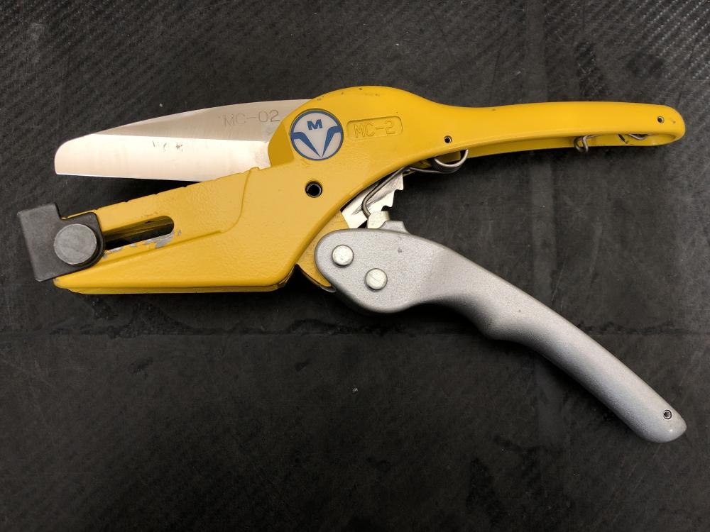マサル工業 モールカッター MC-2の中古 中古C傷汚れあり 《埼玉・鴻巣