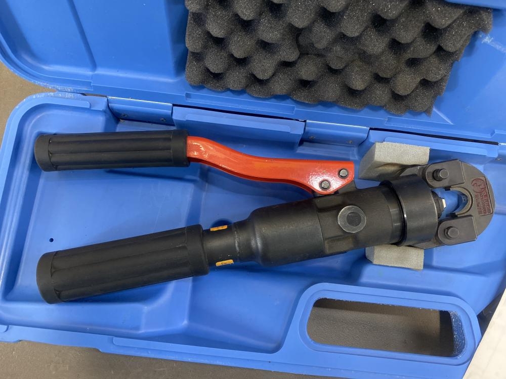 IZUMI 手動油圧式工具 EP-1460の中古 中古B使用感あり 《横浜 IZUMI 手動油圧式工具 EP-1460の中古 中古B使用感あり 《横浜