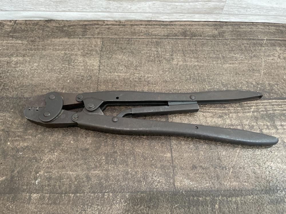 日圧 JST 圧着工具 YC-2の中古 中古C傷汚れあり 《埼玉・入間