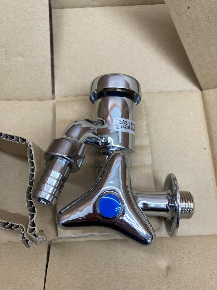 TOTO 横水栓13 T38S13V23Cの中古 未使用品 《群馬・高崎》中古