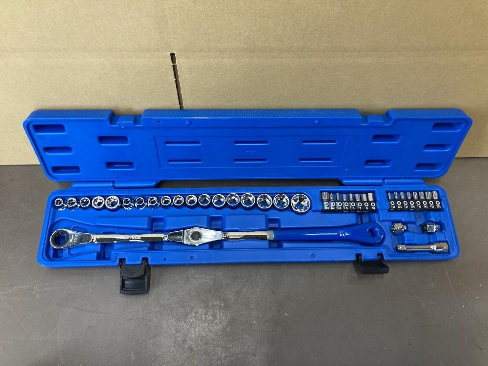 Blue-Point 3/8エクストラロングアジャスタブルアングルレンチ 38pc snapon bluepoint CMFSETの中古  中古B使用感あり 《横浜・青葉》中古工具販売の専門店│ ツールオフ横浜店 ｜中古工具販売のツールオフ