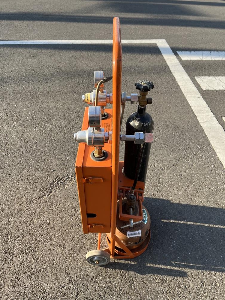 カミマル ガス溶接セット KS運搬車 KSパンダの中古 中古C傷汚れあり