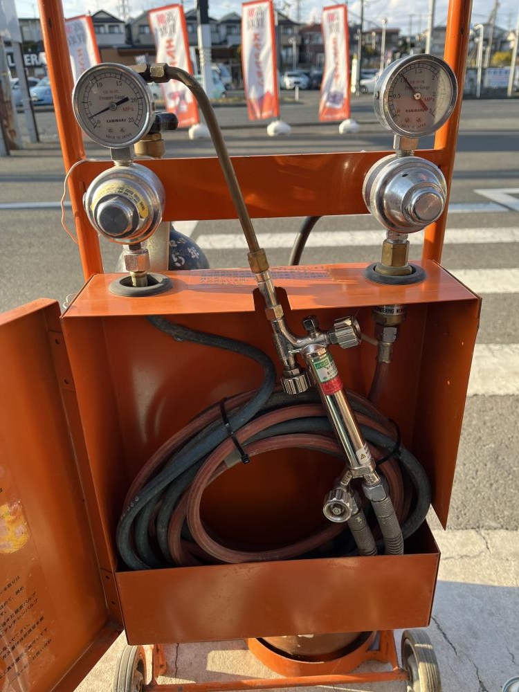 カミマル ガス溶接セット KS運搬車 KSパンダの中古 中古C傷汚れあり カミマル ガス溶接セット KS運搬車 KSパンダの中古 中古C傷汚れあり