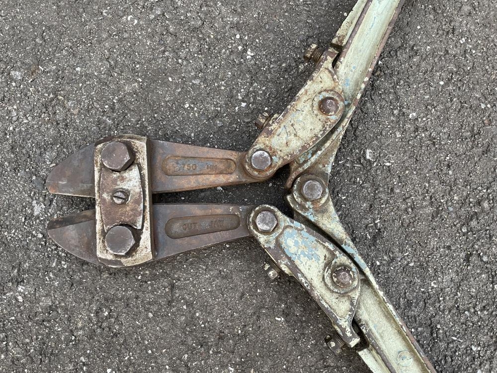【中古】MCC ボルトクリッパー　MODELｰ31 MCC 松坂鉄工所 ボルトクリッパー MODEL-31の中古 中古C傷汚れあり
