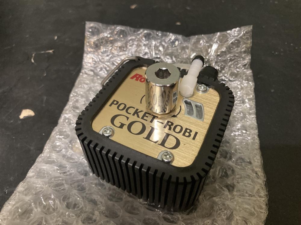 ポケロビ ゴールド 真空ポンプ POCKETーROBI GOLD ロビネア 【公式通販】