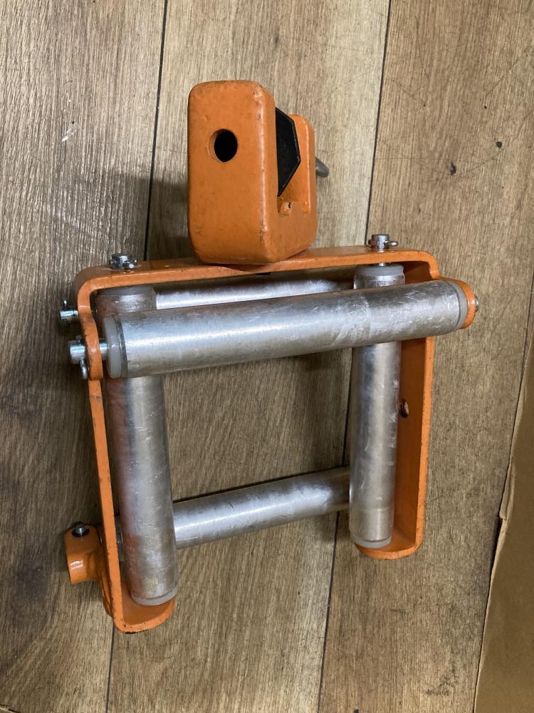 イクラ 四面コロ ISH-110の中古 中古C傷汚れあり 《東京・江戸川》中古