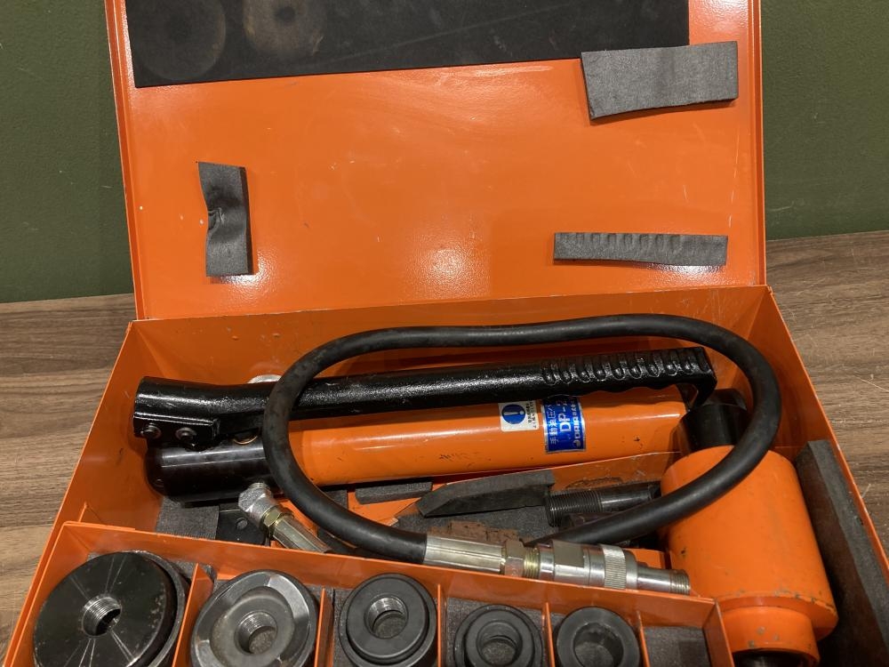 DAIA 手動油圧パンチ DP-2の中古 中古C傷汚れあり 《宮城・仙台》中古