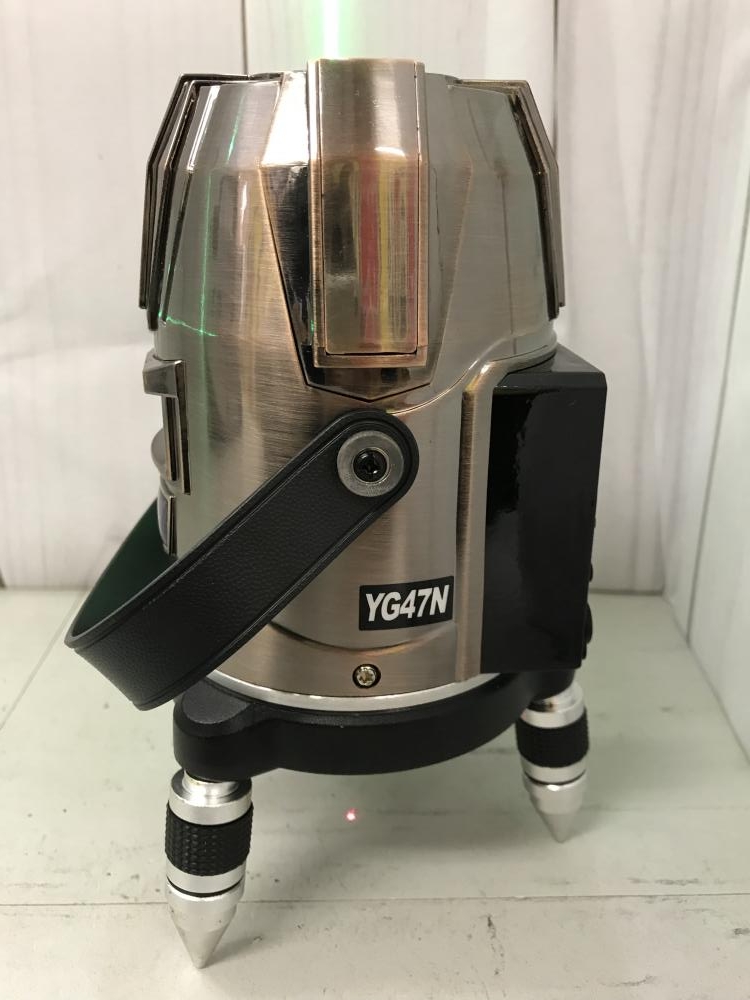 テクノ販売 グリーンレーザー墨出し器 LST-YG47N の中古 中古B使用感
