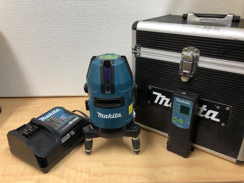 メーカー直送品 makita SK40GD 充電式屋内・屋外兼用墨出し器 - 自転車