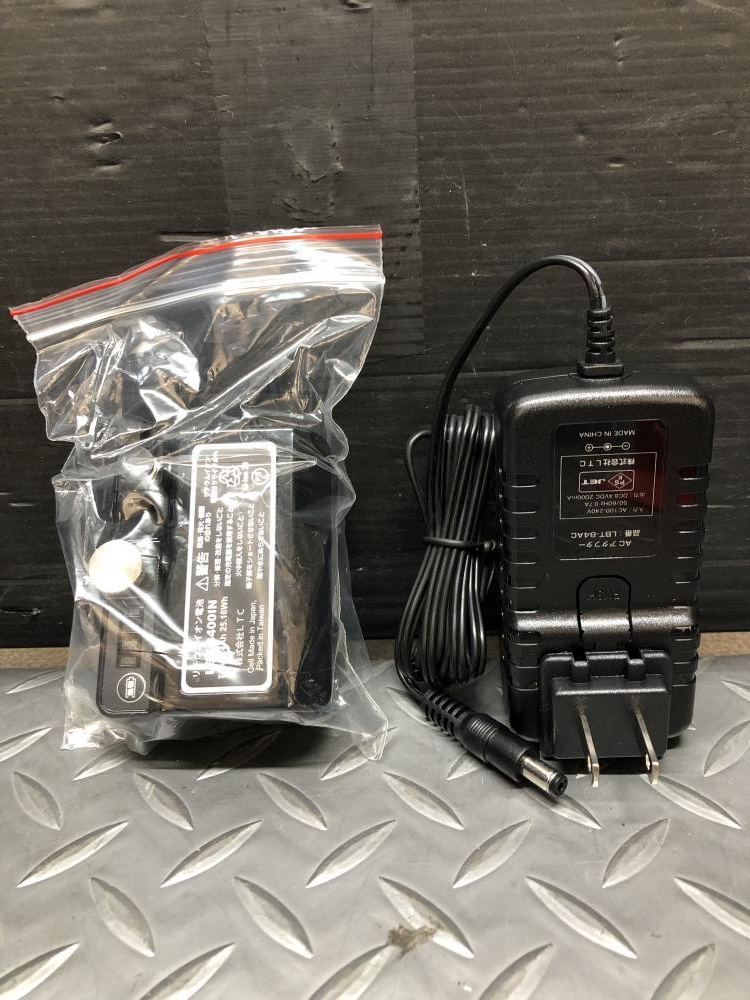 テクノ販売 LTC 自動追尾グリーンレーザー墨出し器 LTC-RZ9Xの