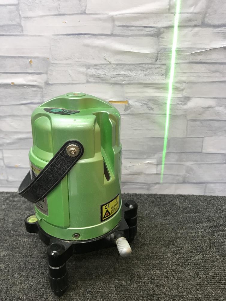山真 YAMASHIN グリーンレーザー墨出し器 GL-4の中古 中古C傷汚れあり