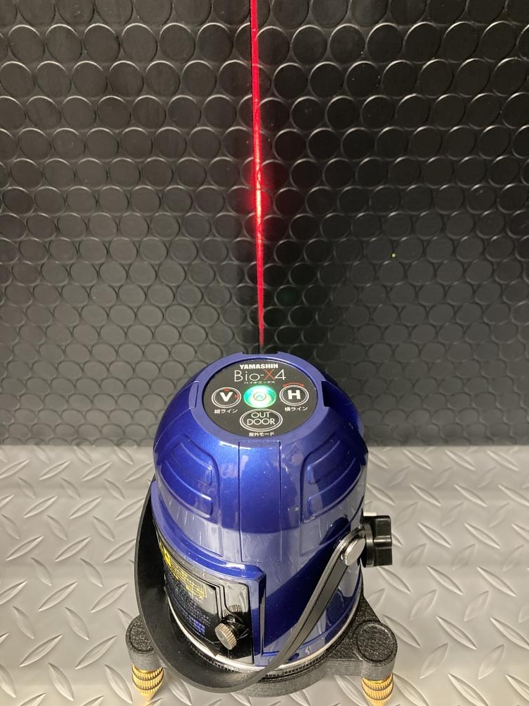 YAMASHIN レーザー墨出し器 Bio-X4の中古 中古B使用感あり 《東京