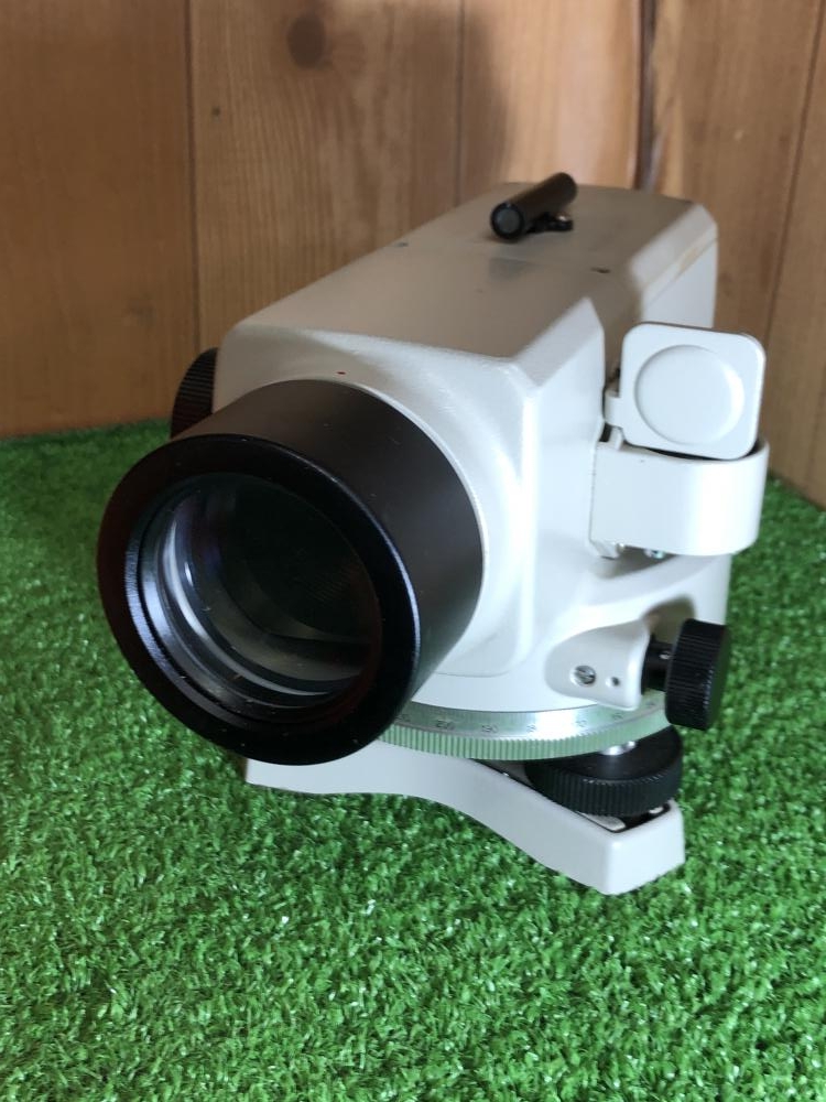 ソキア SOKKIA オートレベル B2Cの中古 ジャンク 《埼玉・川越》中古 ソキア SOKKIA オートレベル B2Cの中古 ジャンク 《埼玉・川越》中古