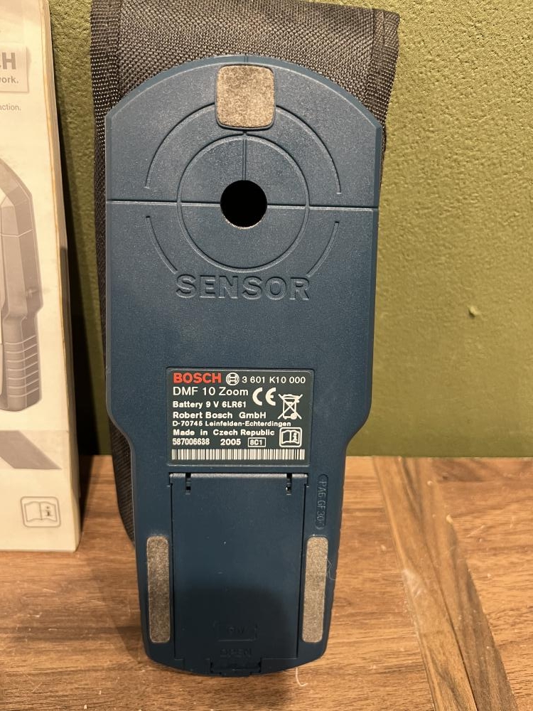 BOSCH ボッシュ デジタル探知機 DMF10Zoomの中古 中古C傷汚れあり