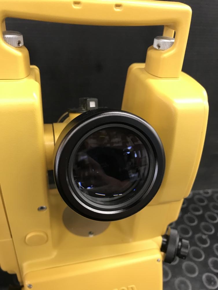 TOPCON トプコン デジタルセオドライト トランシット DT-130の中古 中古B使用感あり 《大阪・松原》中古工具販売の専門店│ツールオフ松原店  ｜中古工具販売のツールオフ