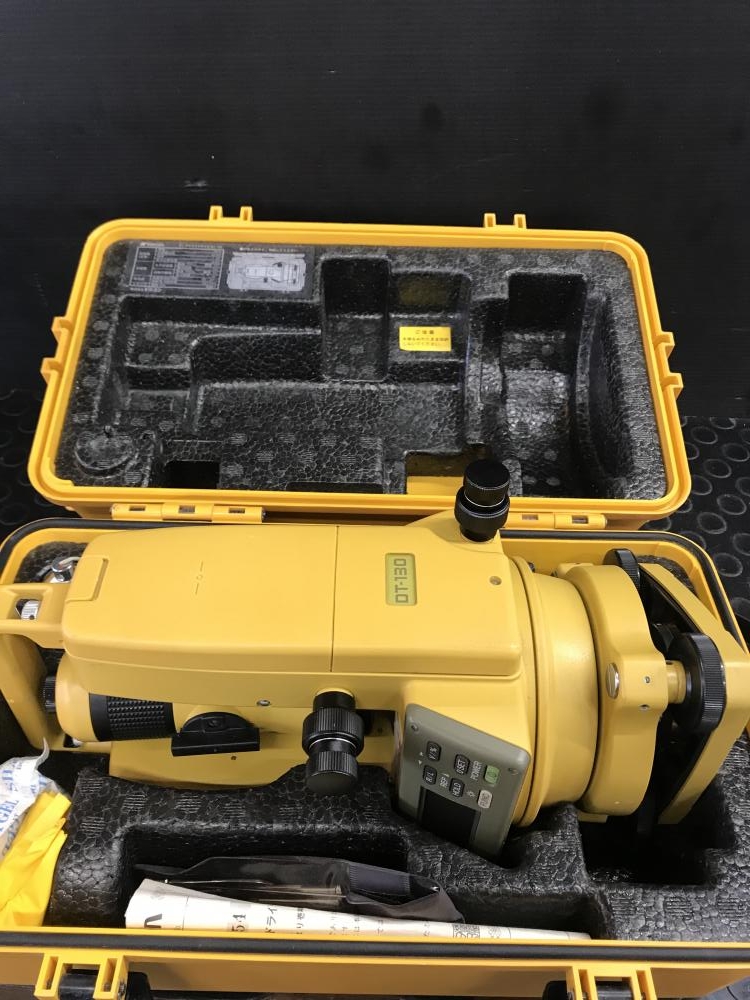 TOPCON トプコン デジタルセオドライト トランシット DT-130の中古 中古B使用感あり 《大阪・松原》中古工具販売の専門店│ツールオフ松原店  ｜中古工具販売のツールオフ