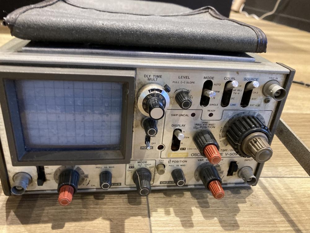 日立 オシロスコープ V-509の中古 ジャンク 《東京・東村山》中古工具