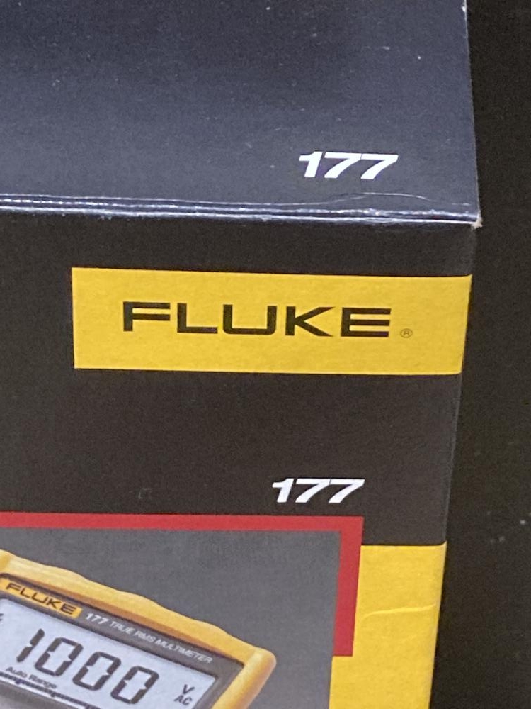 FLUKE デジタル・マルチメーター 177の中古 未使用品 《東京・調布