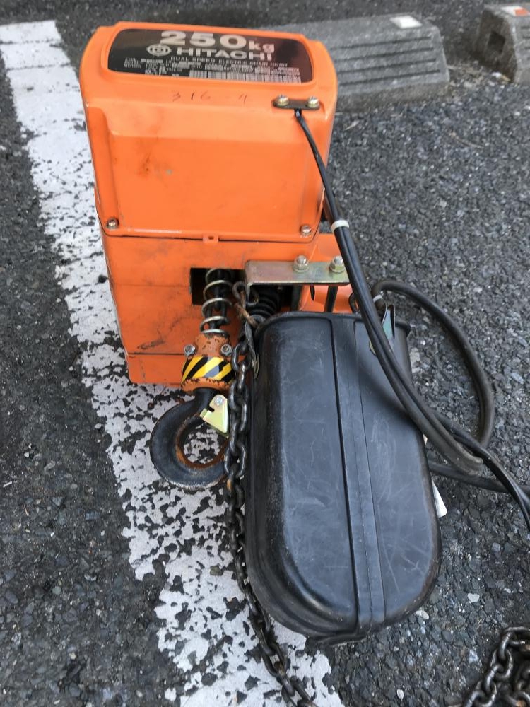Hitachi/日立 電動ホイスト 250KG(ジャンク品)
