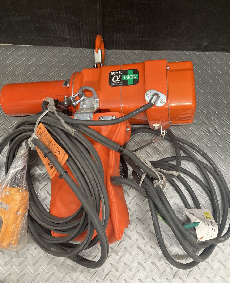 象印　電気チェーンブロック　HB-049　２速式　490ｋｇ　　揚程約3Ｍ　中古動作確認済   大阪から 象印 電気チェーンブロック HB-049 2速式 490kg 揚程約3M 中古動作