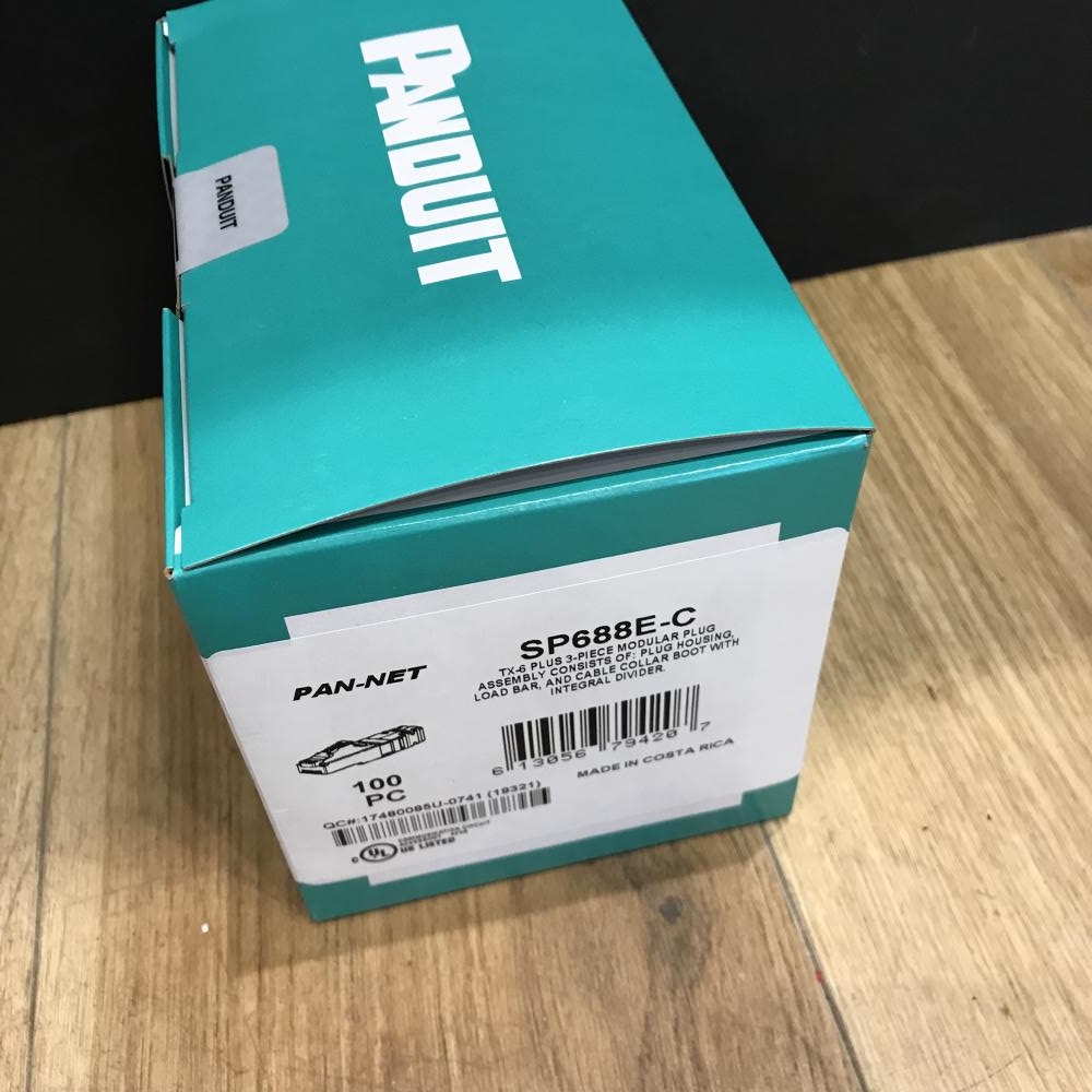 PANDUIT モジュラープラグ SP688E-C(100個入)の中古 未使用品 《千葉