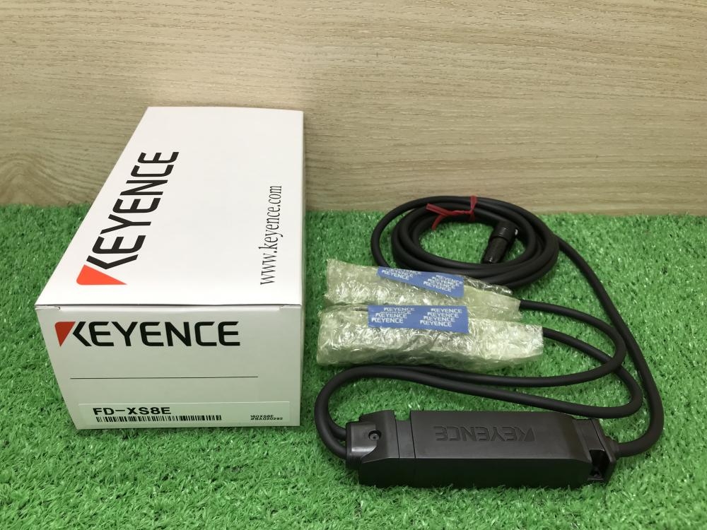 KEYENCE クランプオン式流量センサ FD-XS8Eの中古 未使用品 《神奈川・厚木》中古工具販売の専門店│ ツールオフ厚木店  ｜中古工具販売のツールオフ