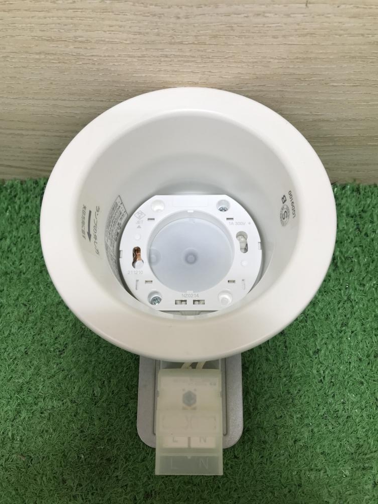 Panasonic ダウンライト 2点セット LGD9100 ※片方開封品の中古 未使用