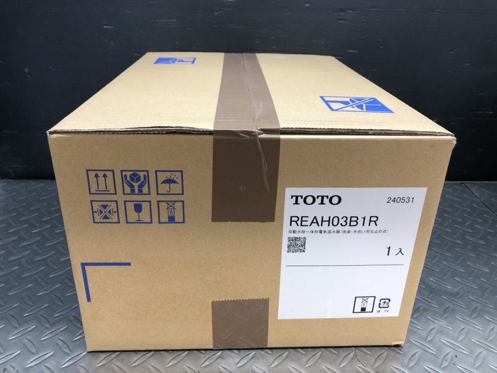 トートー TOTO 小型電気温水器 REAH03B1Rの中古 未使用品 《大阪 トートー TOTO 小型電気温水器 REAH03B1Rの中古 未使用品 《大阪