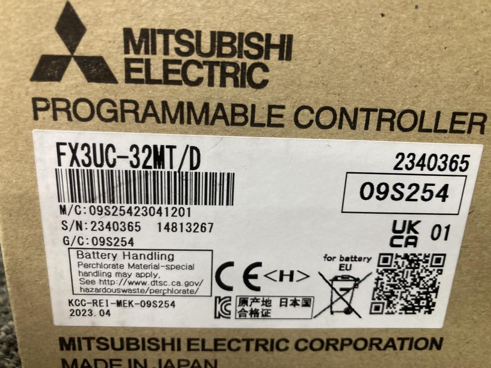 三菱 MITSUBISHI マイクロシーケンサ FX3UC-32MT/Dの中古 未使用品