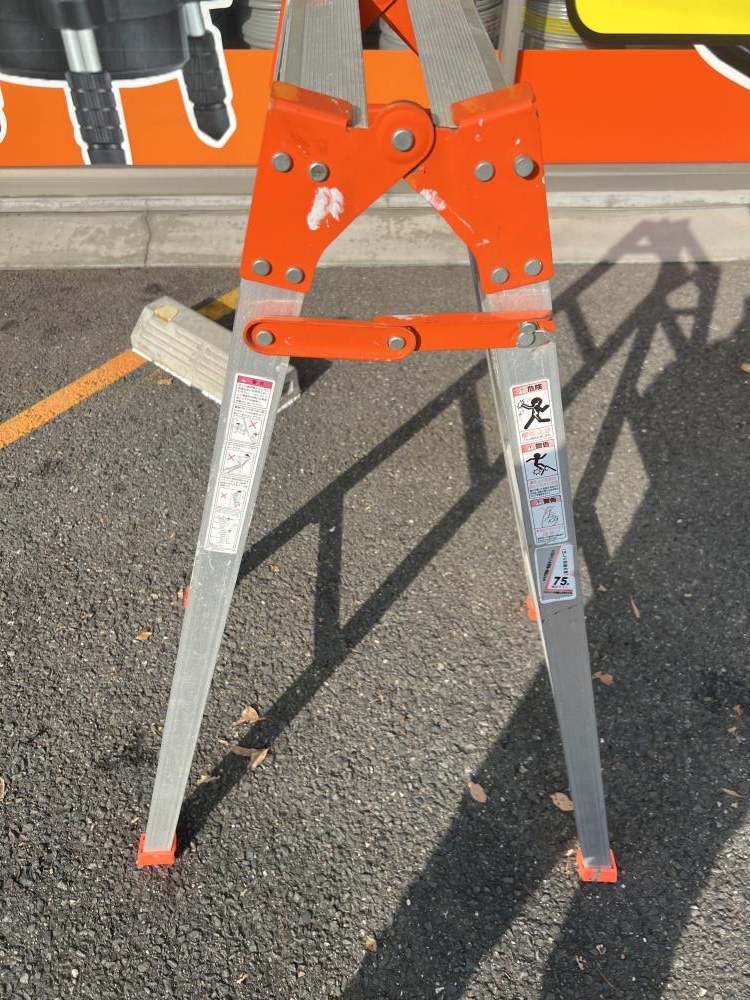 コーナン 脚立 XX-120SGの中古 中古C傷汚れあり 《大阪・枚方》中古