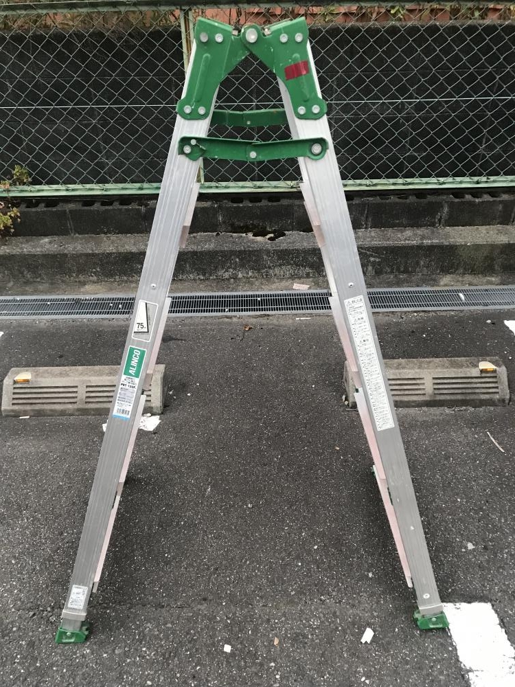 アルインコ PRT-240FX 伸縮脚立【野田愛宕店】【店頭取引限定】【中古】ITAUR5SZ8LD0 伸縮脚付専用脚立 PRT-FX | 脚立 | 製品情報 | 住宅機器事業部