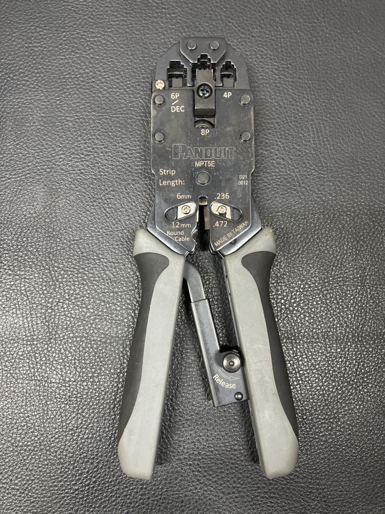 PANDUIT モジュラープラグ成端セット MPT5E-KITの中古 中古B使用感あり