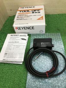 KEYENCE クランプ式流量センサ FD-XA1Eの中古 未使用品 《神奈川・厚木