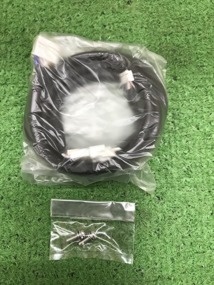 三菱電機 エネルギー計測ユニット EMU4-D65の中古 未使用品 三菱電機 エネルギー計測ユニット EMU4-D65の中古 未使用品