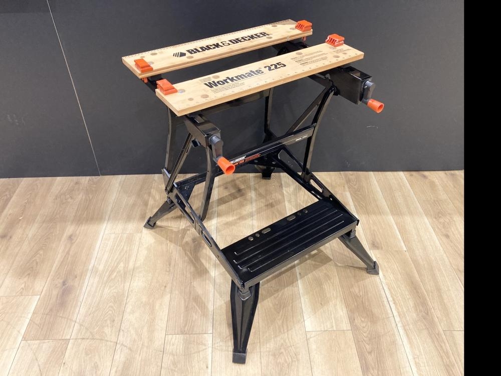 BLACK＆DECKER 折りたたみ作業台 ワークメイト Workmate 225 WM225の中古 中古B使用感あり  《埼玉・上尾》中古工具販売の専門店│ ツールオフ上尾店 ｜中古工具販売のツールオフ