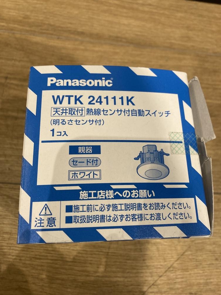 Panasonic パナソニック 熱線センサ付自動スイッチ WTK24111K ※外箱