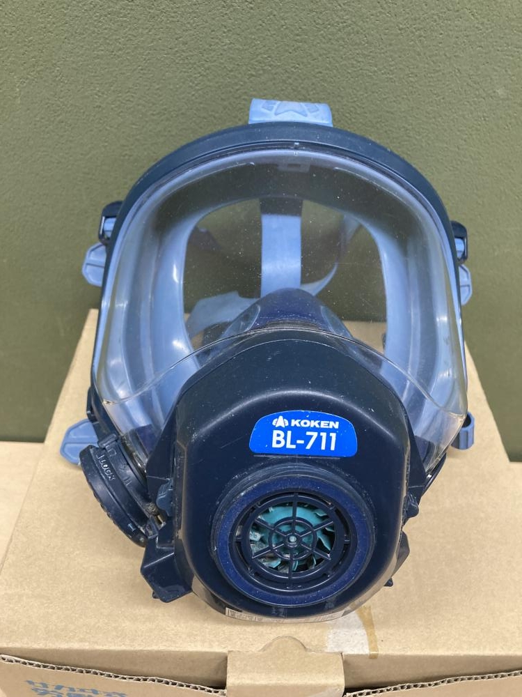 興研 電動ファン付き呼吸用保護具 BL-711の中古 中古C傷汚れあり