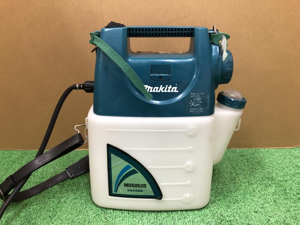 マキタ 10.8V充電式噴霧器 MUS052Dの中古 中古B使用感あり 《神奈川