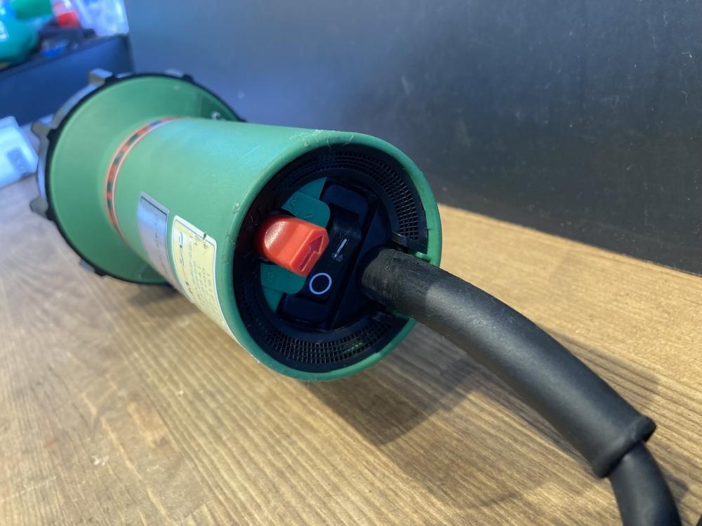 LEISTER 熱風機 CH-6060 TRIAC Sの中古 中古C傷汚れあり 《宮城・仙台